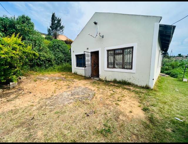 4 BEDROOM HOUSE FOR SALE IN LINDELANI C